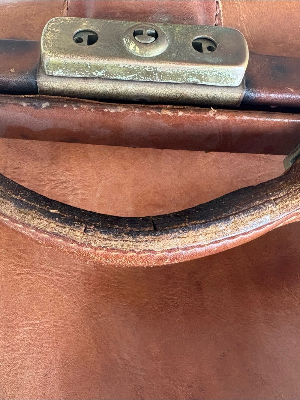Vintage 1930s/40s Leather Gladstone Doctor Bag Prop Restoration 13x11x10.5 As Is - Picture 12 of 16